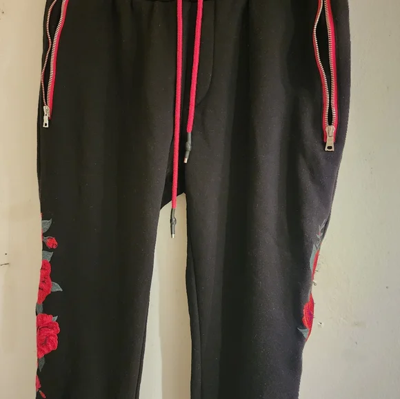 Forever 21 sweat set Rose logo XL joggers L hoody Black & Red new no tags washed - Picture 10 of 15